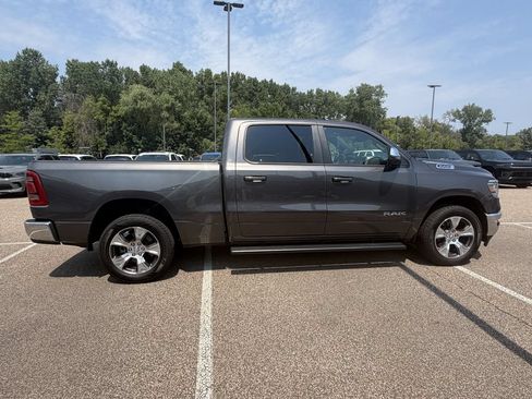 Used 2023 RAM 1500 Laramie AWD/4WD image 4