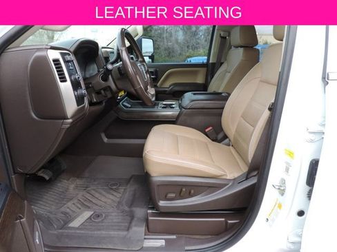 Used 2018 GMC Sierra 2500 Denali w/ Suspension Package, Off-Road image 18