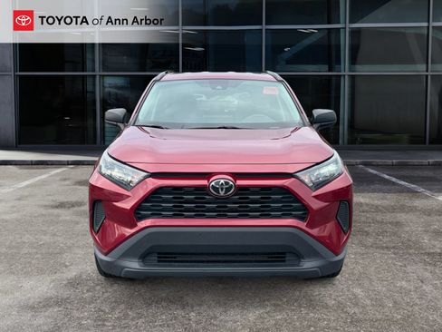 Used 2020 Toyota RAV4 LE w/ All Weather Liner Package AWD/4WD image 12