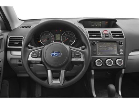 Used 2018 Subaru Forester 2.5i w/ Alloy Wheel Package AWD/4WD image 10