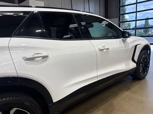 Used 2024 Chevrolet Blazer EV RS AWD/4WD image 83