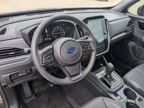 Certified 2025 Subaru Forester Limited image 9