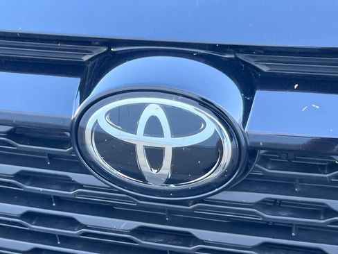 Used 2025 Toyota RAV4 XLE w/ Weather Package AWD/4WD image 13