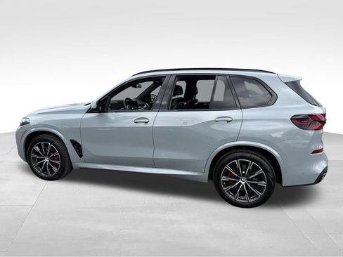 Used 2026 BMW X5 xDrive40i w/ M Sport Package AWD/4WD image 5