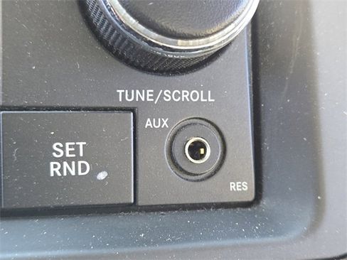 Used 2014 Dodge Grand Caravan American Value Package image 4