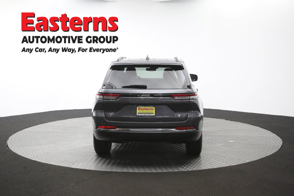 Used 2023 Jeep Grand Cherokee Limited AWD/4WD image 42