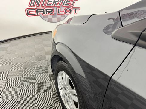 Used 2015 Chevrolet Sonic LT FWD image 20