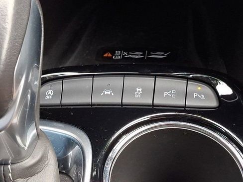 Used 2020 Buick Encore GX Essence w/ Advanced Technology Package FWD image 29