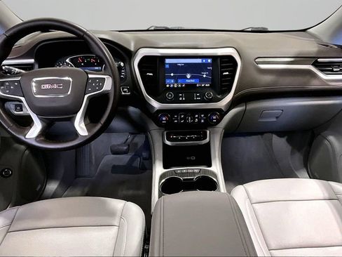 Used 2023 GMC Acadia SLT w/ LPO, Cargo Package AWD/4WD image 7