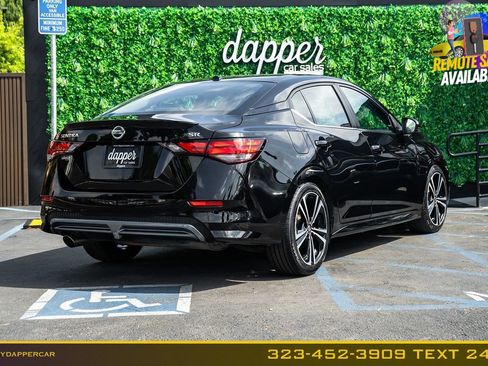 Used 2020 Nissan Sentra SR w/ Premium Package FWD image 5