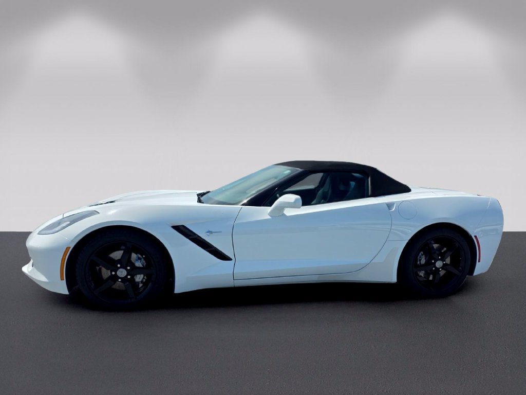 Used 2015 Chevrolet Corvette Stingray Convertible RWD image 8