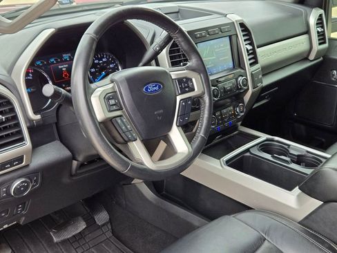 Used 2020 Ford F250 Lariat w/ Lariat Ultimate Package AWD/4WD image 10