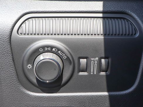 New 2026 Jeep Grand Wagoneer 4WD image 12