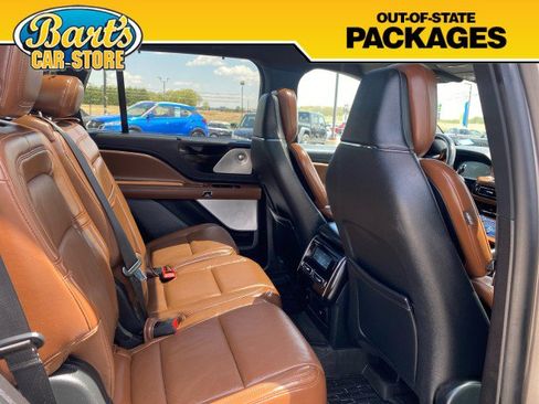 Used 2020 Lincoln Aviator Reserve w/ Equipment Group 202A AWD/4WD image 12