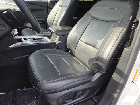 Used 2021 Ford Explorer Limited w/ Hybrid Equipment Group 310A AWD/4WD image 34