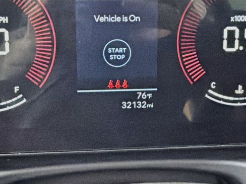 Used 2025 Hyundai Santa Cruz SEL FWD image 19