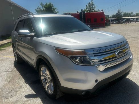 Used 2011 Ford Explorer Limited w/ 302A Rapid Spec Order Code image 3