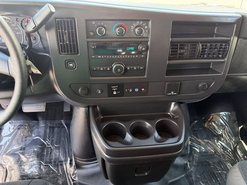 Used 2024 GMC Savana 2500 w/ Driver Convenience Package RWD image 16