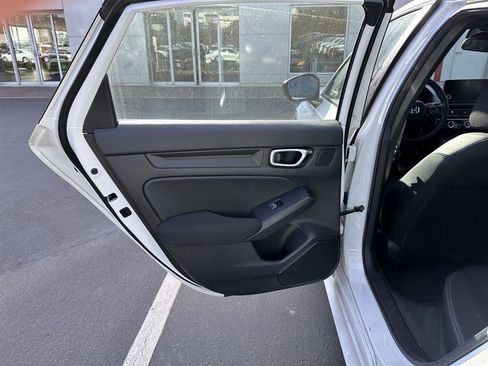 Used 2025 Honda Civic Sport image 22