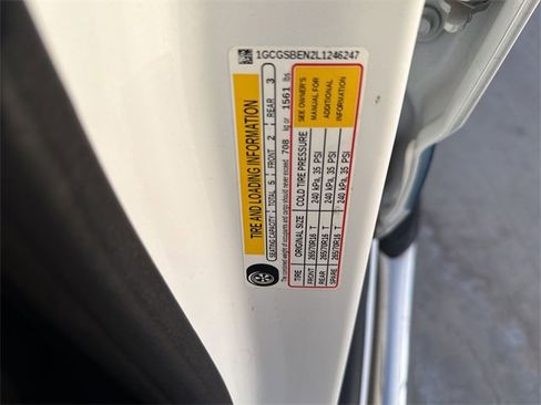 Used 2020 Chevrolet Colorado W/T w/ WT Convenience Package image 34