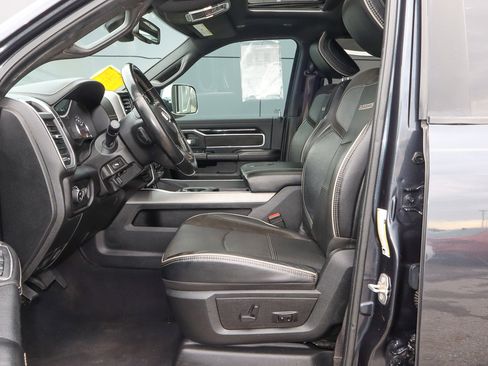 Used 2021 RAM 3500 Laramie image 7