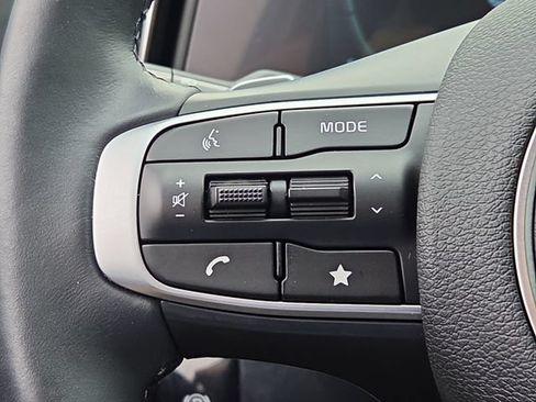 Used 2023 Kia Sportage EX AWD/4WD image 24