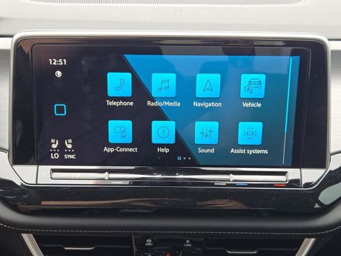 New 2026 Volkswagen Atlas Cross Sport SE AWD/4WD image 14