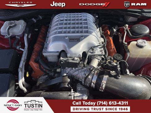 Used 2016 Dodge Challenger SRT Hellcat RWD image 32