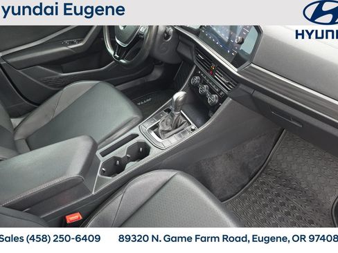 Used 2019 Volkswagen Jetta SEL FWD image 18