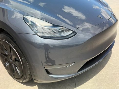 Used 2023 Tesla Model Y Long Range AWD/4WD image 5