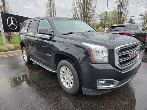 Used 2017 GMC Yukon SLT image 7