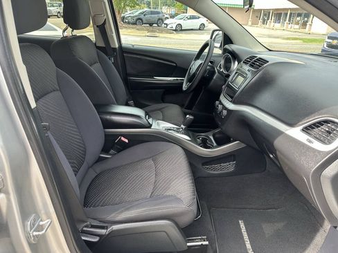 Used 2012 Dodge Journey SXT AWD/4WD image 13