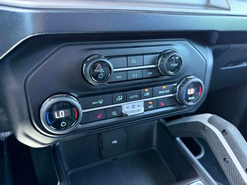 Used 2021 Ford Bronco Outer Banks AWD/4WD image 24