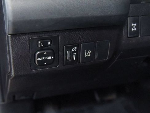 Used 2017 Toyota RAV4 LE w/ All Weather Liner Package AWD/4WD image 17