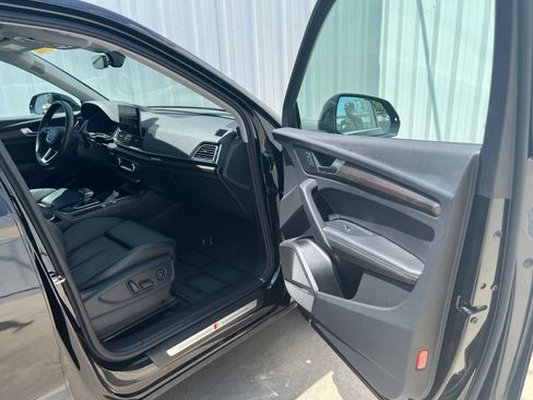 Used 2024 Audi Q5 2.0T Premium Plus AWD/4WD image 16