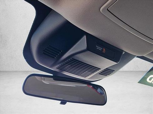 Used 2024 Nissan Rogue S FWD image 20