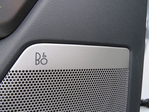 New 2025 Ford F250 Lariat w/ Lariat Ultimate Package image 25