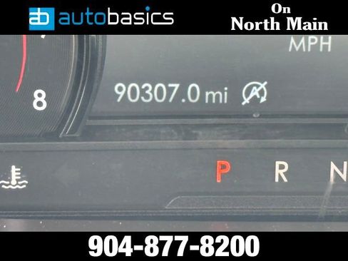 Used 2021 Lincoln Corsair FWD w/ Equipment Group 101A image 32