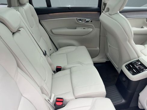New 2026 Volvo XC90 T8 Ultra w/ Protection Package Premier AWD/4WD image 29
