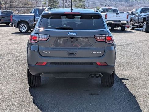 Certified 2022 Jeep Compass Limited AWD/4WD image 6