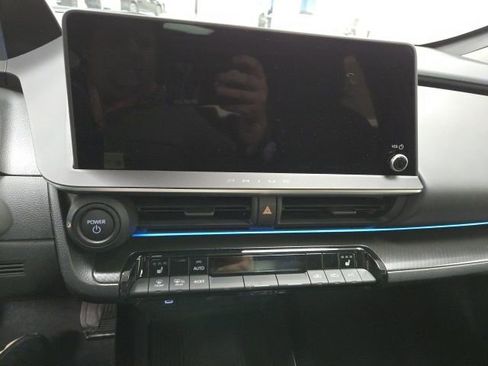 New 2026 Toyota Prius Plug-In Hybrid image 24