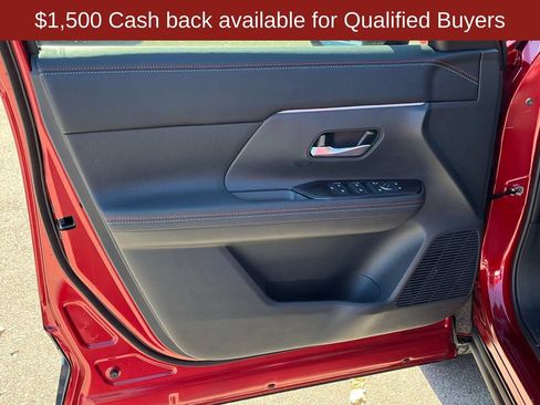 New 2026 Nissan Kicks SR w/ Cold Weather Package image 23