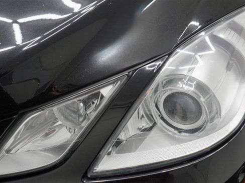 Used 2011 Mercedes-Benz E 550 Cabriolet image 41