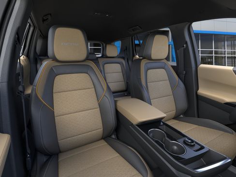 New 2027 Chevrolet Equinox ACTIV FWD image 16