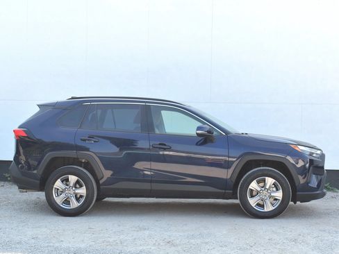 Used 2025 Toyota RAV4 XLE w/ Weather Package AWD/4WD image 6