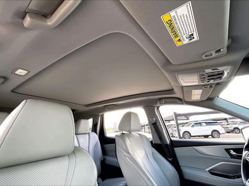 Used 2022 Acura MDX w/Technology Package image 14