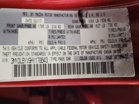 Used 2017 Toyota Yaris iA image 33