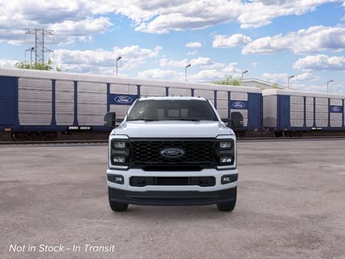 New 2026 Ford F250 4x4 Crew Cab Super Duty image 6