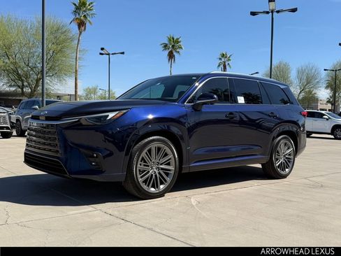 New 2026 Lexus TX 350 AWD image 2