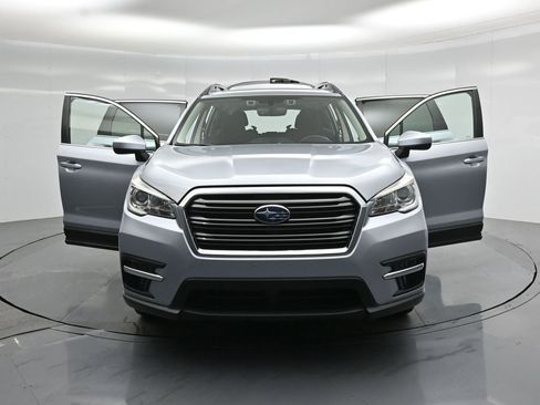 Used 2019 Subaru Ascent Premium AWD/4WD image 32